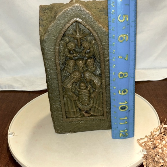 Vintage goth  Christmas candle - Picture 1 of 6